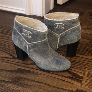 CHANEL Gray Suede Shearling Lined Ankle Boots